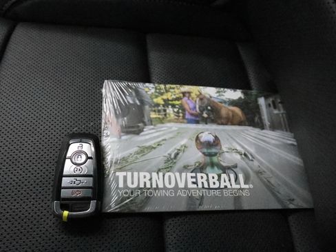 Used 2024 Ford F250 Lariat w/ Tremor Off-Road Package image 67