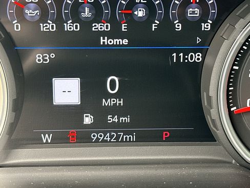 Used 2021 Chevrolet Tahoe Z71 w/ Z71 Signature Package AWD/4WD image 26