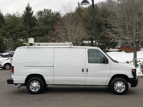 Used 2013 Ford E-150 and Econoline 150 w/ PWR Group image 5