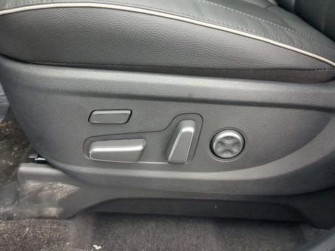 New 2024 Hyundai Palisade Limited image 19