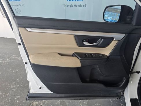 Used 2022 Honda CR-V LX image 7