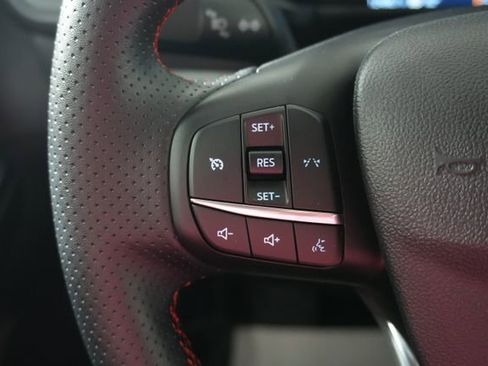 Certified 2025 Ford Escape ST-Line image 11