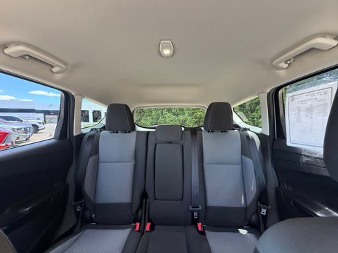 Used 2017 Ford Escape SE AWD/4WD image 3
