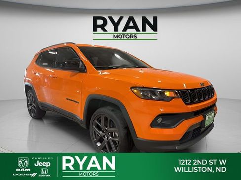 New 2026 Jeep Compass Latitude AWD/4WD image 1