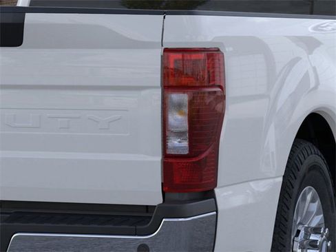 Used 2022 Ford F350 XLT w/ XLT Value Package image 21
