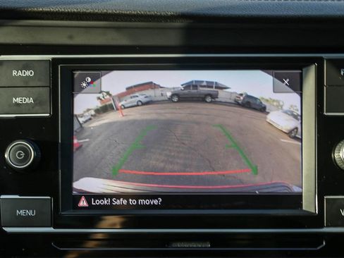 Used 2020 Volkswagen Jetta S image 28