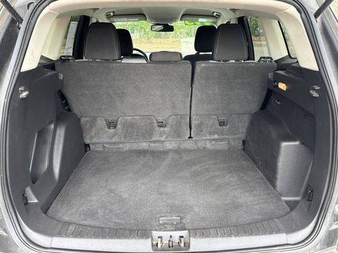 Used 2018 Ford Escape SE w/ Ford Safe & Smart Package AWD/4WD image 5