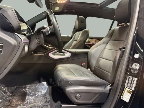 Used 2025 Mercedes-Benz GLS 450 4MATIC image 5