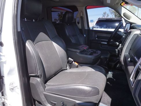 Used 2017 RAM 1500 Laramie AWD/4WD image 16