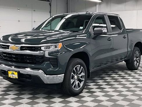 Used 2026 Chevrolet Silverado 1500 LT AWD/4WD image 12