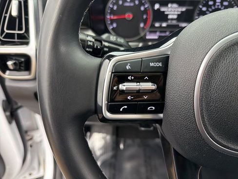 Used 2021 Kia Sorento SX image 12