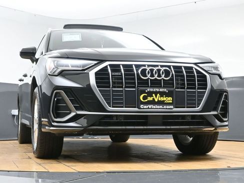 Used 2025 Audi Q3 2.0T Premium w/ Convenience Package AWD/4WD image 52