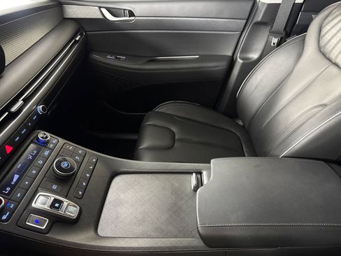 Used 2023 Hyundai Palisade Limited FWD image 22