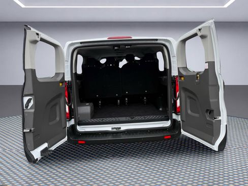 Used 2024 Ford Transit 350 XLT RWD image 6