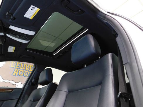 Used 2013 Mercedes-Benz E 350 4MATIC Sedan image 42