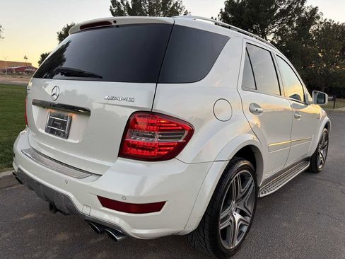 Used 2011 Mercedes-Benz ML 63 AMG 4MATIC image 9