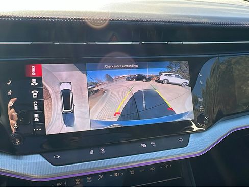 Used 2024 Jeep Wagoneer Launch Edition image 34