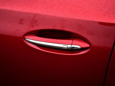 Used 2023 Buick Enclave Premium w/ Experience Buick Package image 11