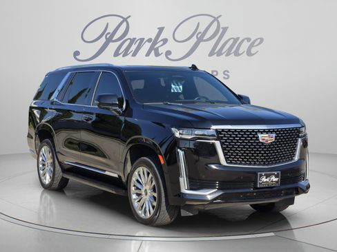 Used 2024 Cadillac Escalade Premium Luxury w/ Performance Package AWD/4WD image 6