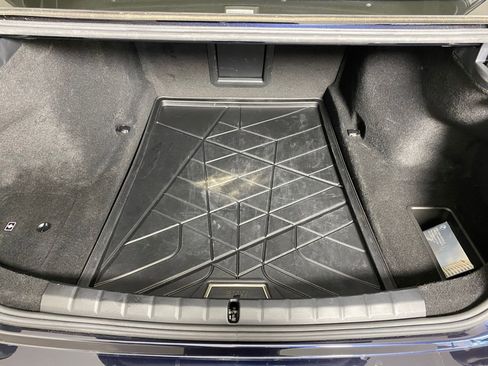 Certified 2024 BMW 740i xDrive image 32