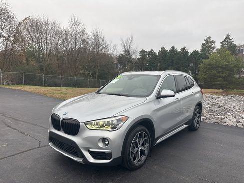 Used 2019 BMW X1 sDrive28i w/ Convenience Package image 1