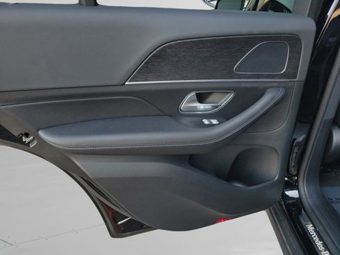 Certified 2026 Mercedes-Benz GLE 350 4MATIC image 27