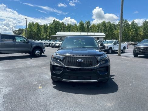 New 2025 Ford Explorer 4WD Police Interceptor image 2
