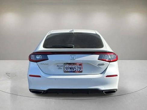 Used 2024 Honda Civic Sport Touring image 3