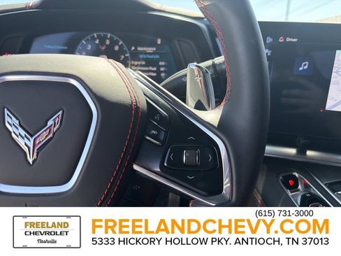Used 2025 Chevrolet Corvette Z06 RWD image 24