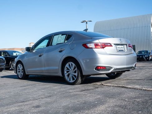 Certified 2018 Acura ILX w/ Premium Package image 11