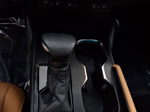 Used 2023 Lexus ES 350 w/ Premium Package image 11