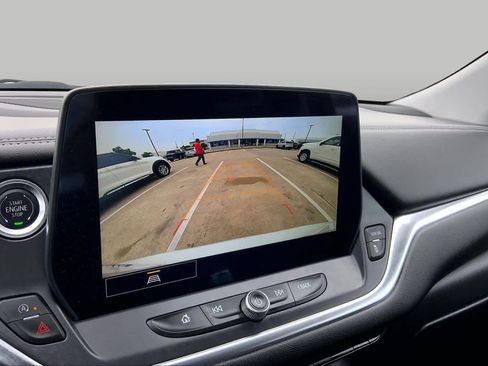 Used 2025 Chevrolet Blazer LT FWD image 27