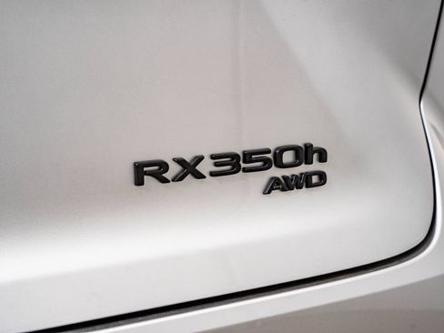 New 2026 Lexus RX 350h AWD/4WD image 17