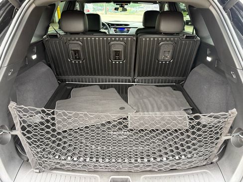Used 2025 Cadillac XT5 Luxury w/ LPO, Floor Liner Package FWD image 27