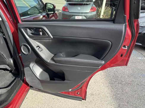 Used 2015 Subaru Forester 2.0XT Touring w/ Eyesight & Navigation System image 21