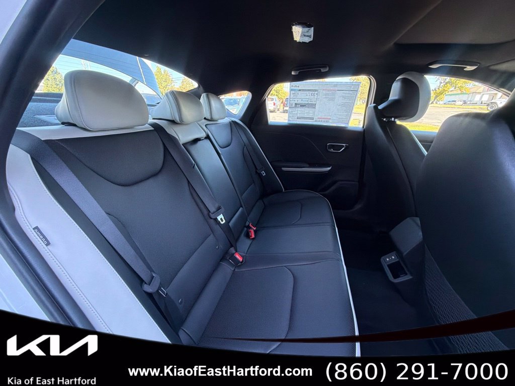 New 2026 Kia K4 EX FWD image 13