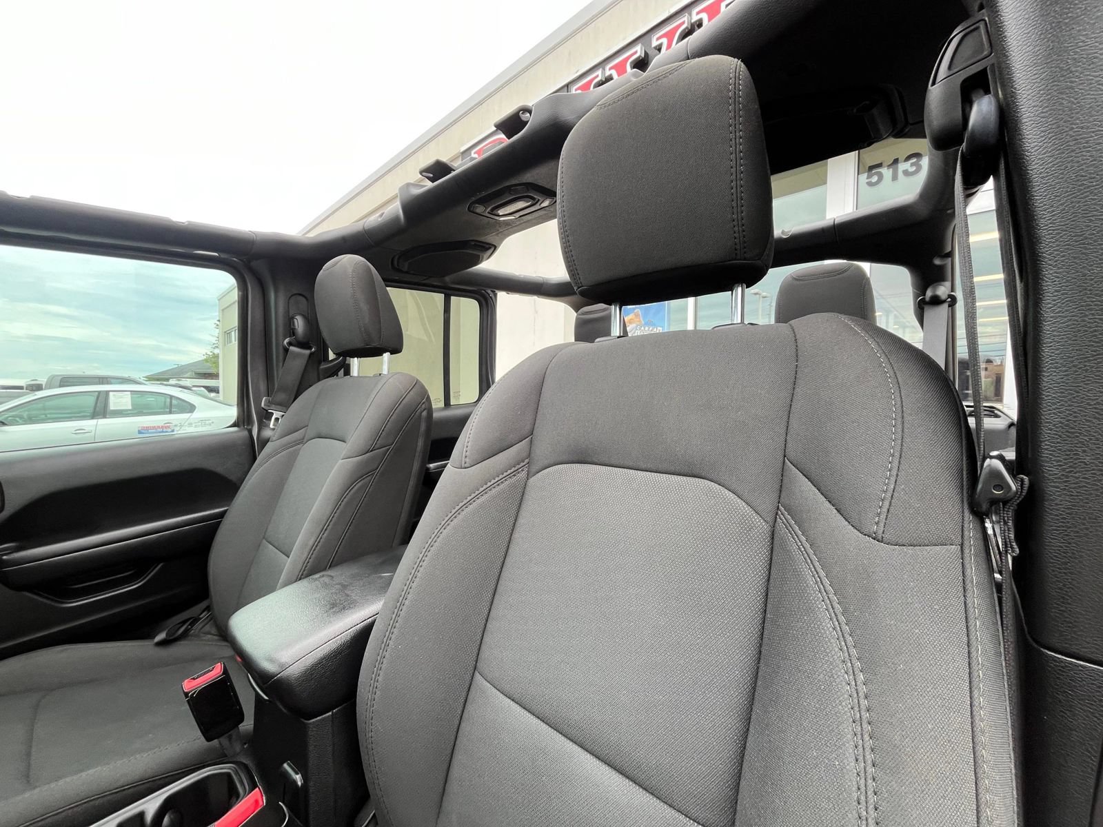 Used 2020 Jeep Wrangler Unlimited Sport S AWD/4WD image 29