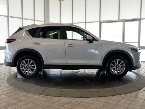 Used 2023 MAZDA CX-5 AWD 2.5 S w/ Select Package image 9