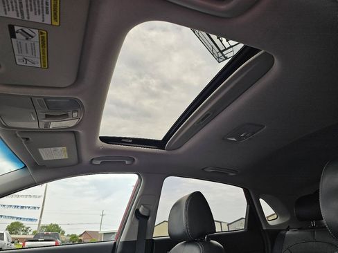 Used 2019 Hyundai Kona Ultimate FWD image 11
