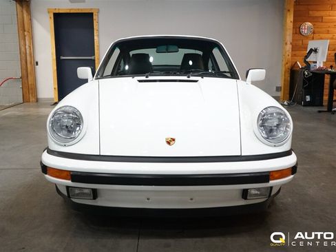Used 1987 Porsche 911 Carrera RWD image 2