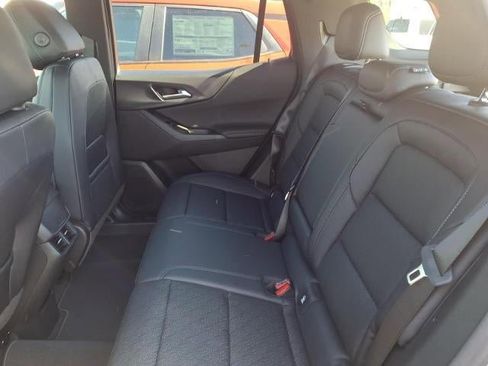New 2026 Chevrolet Equinox LT FWD image 17