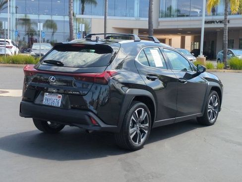 Used 2025 Lexus UX 300h FWD w/ Accessory Package (Z2) image 5
