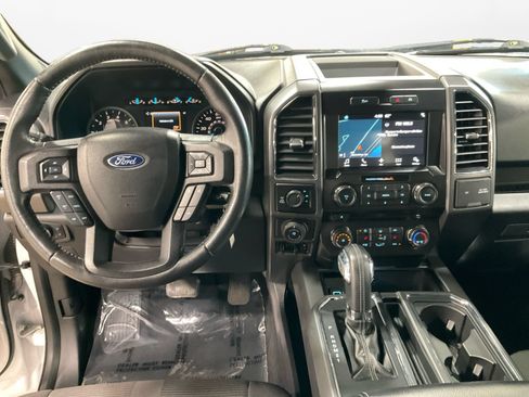 Used 2017 Ford F150 XLT w/ Equipment Group 302A Luxury AWD/4WD image 11