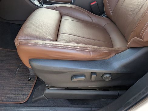 Certified 2024 Subaru Ascent Touring AWD/4WD image 21