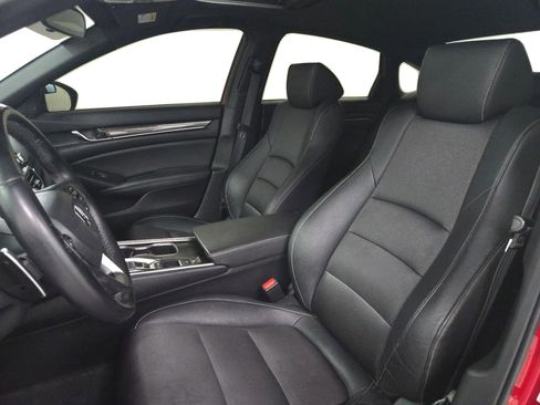Used 2019 Honda Accord Sport image 19