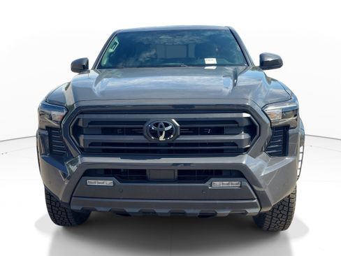 Used 2024 Toyota Tacoma SR5 AWD/4WD image 2