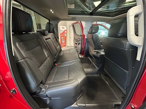 Used 2023 Toyota Tundra Limited AWD/4WD image 45