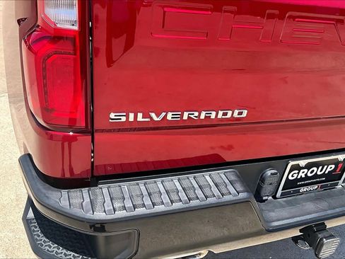 Used 2021 Chevrolet Silverado 1500 Custom Trail Boss w/ Safety Confidence Package AWD/4WD image 31