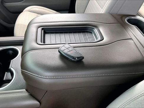 Used 2021 Chevrolet Tahoe LS AWD/4WD image 10