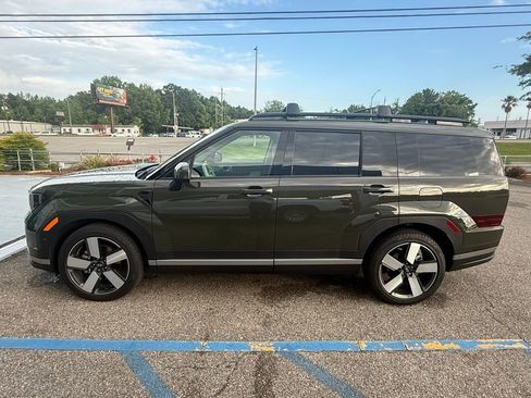 Used 2025 Hyundai Santa Fe Limited image 3